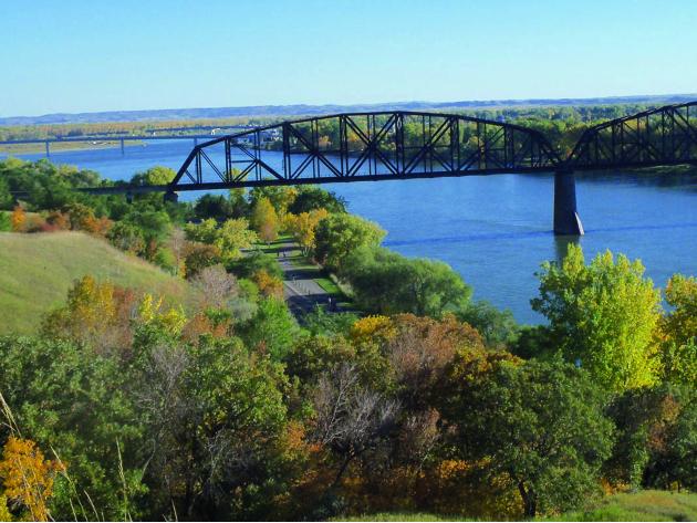 Potential of Missouri River pipelines to Western states opens new front in upstream-downstream fight — Horace Government news